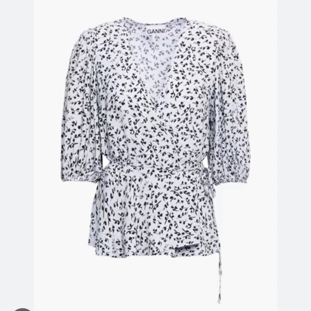 Ganni VNeck crop top